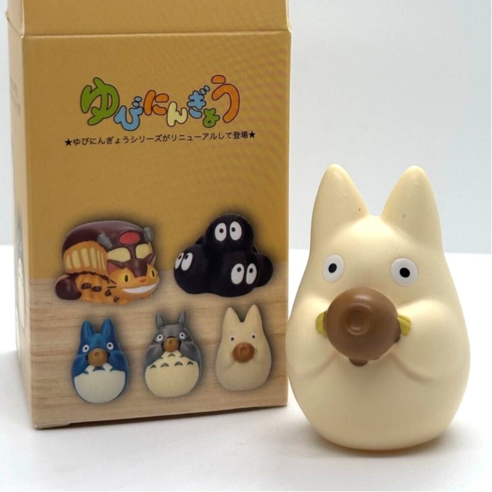 Studio Ghibli, My Neighbor Totoro Vinyl Chibi-Totoro w/Cup Figurine, New in Box